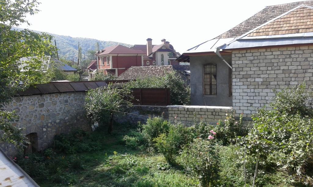 Ilgar'S Hostel Şǝki Eksteriør billede
