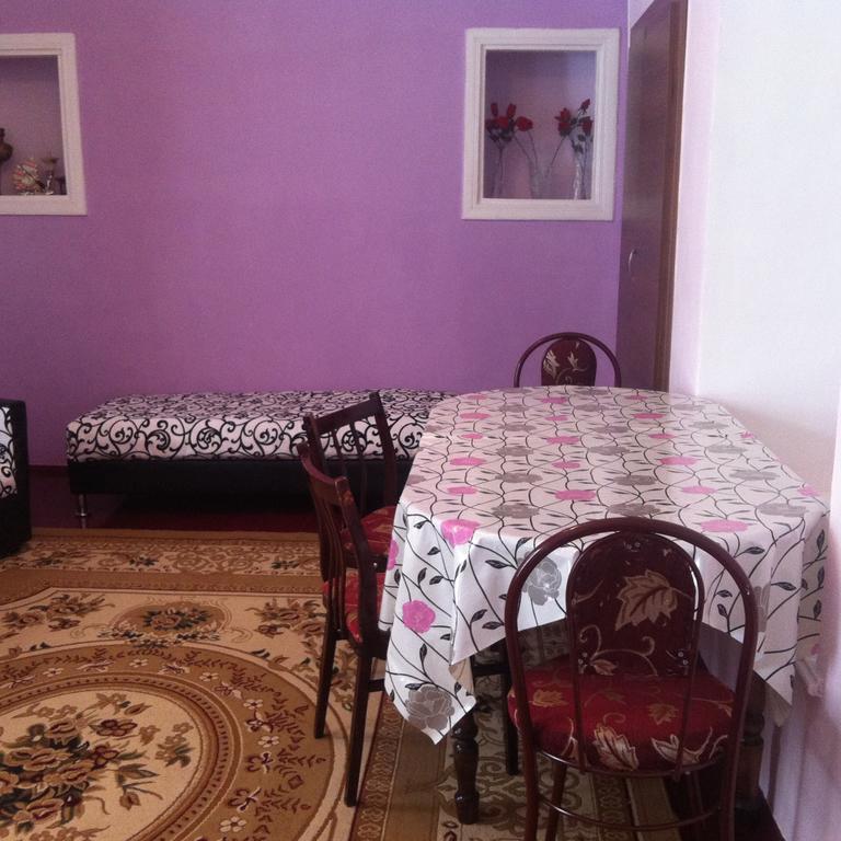 Ilgar'S Hostel Şǝki Eksteriør billede