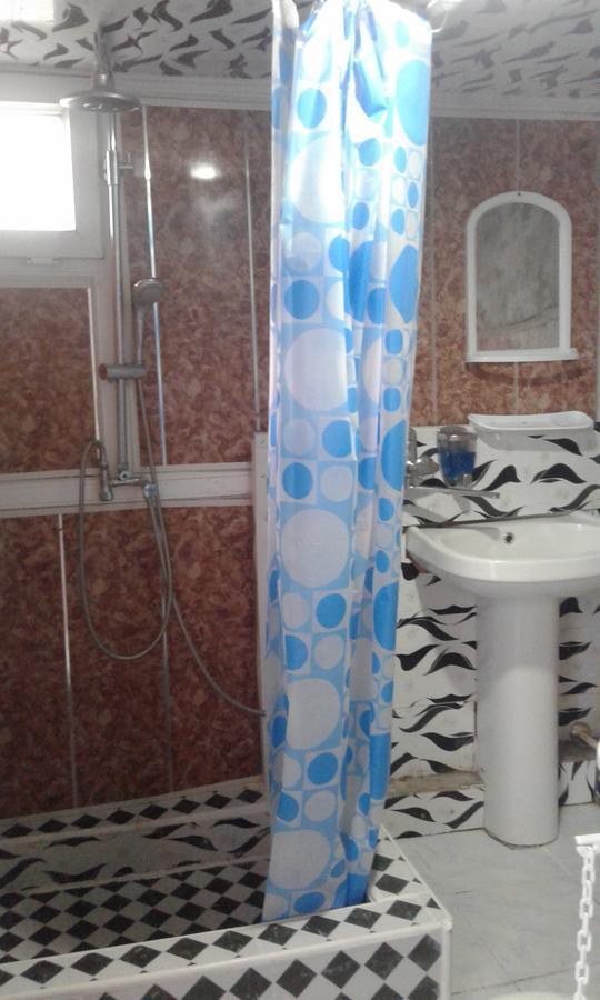 Ilgar'S Hostel Şǝki Eksteriør billede